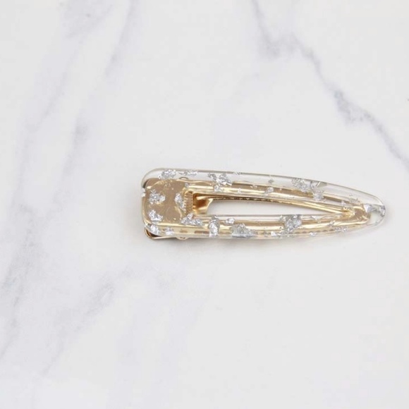 Pearl Hair Clip Bundle - Picture 3 of 4